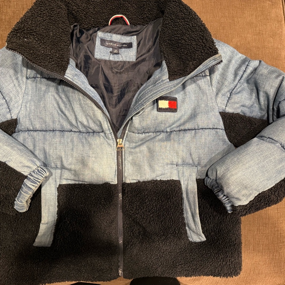 Tommy Hilfiger Denim and Black Puffer Coat size Small women’s